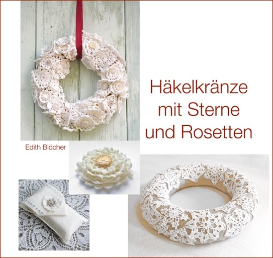 Buch  mit Häkelkränze